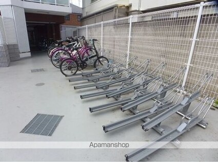 東京都中野区上高田３丁目[1R/25.41m2]の共用部1