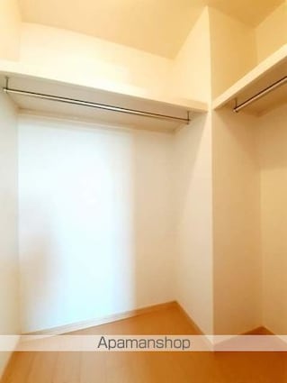 ガーデン西垣生[2DK/45.06m2]の収納