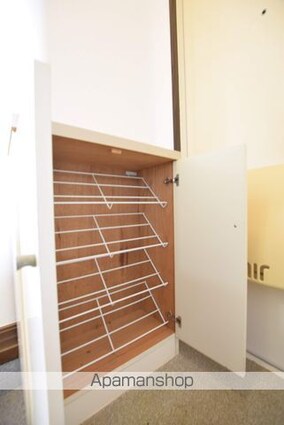 ドエルⅡ[2DK/42.21m2]の玄関