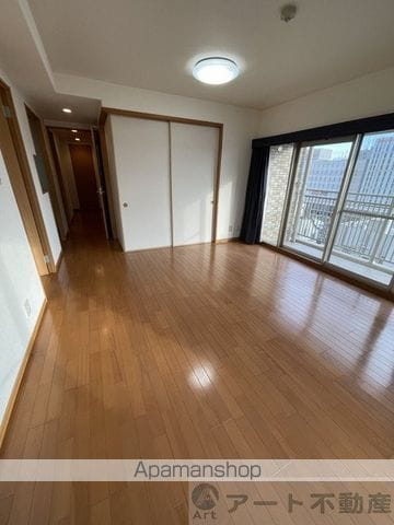 アルファステイツ市駅前の内装写真