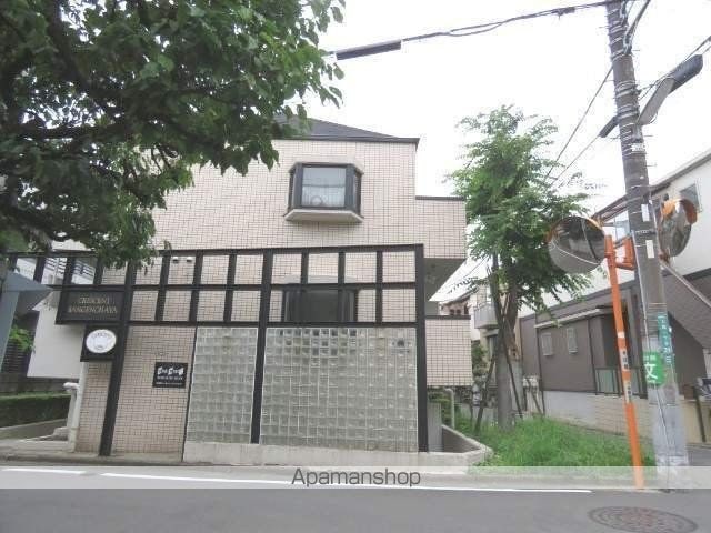 クレッセント三軒茶屋[1R/13.98m2]の外観2