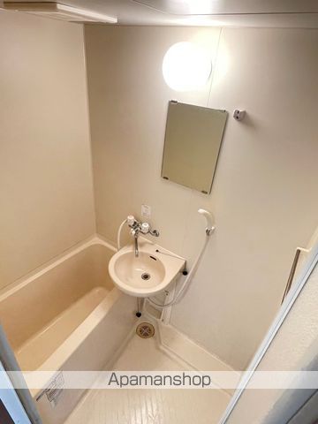 G-ONE西新IIの内装写真