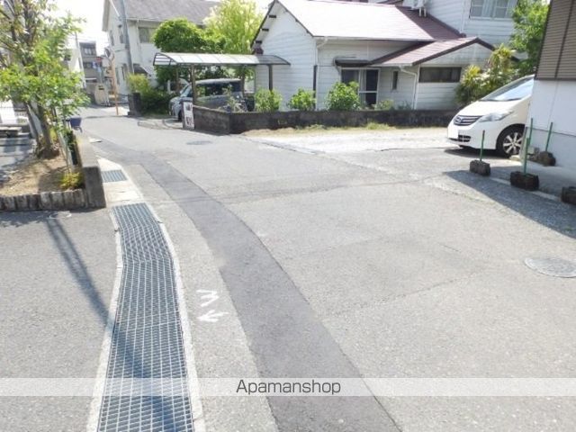 リビングタウン薊野の内装写真