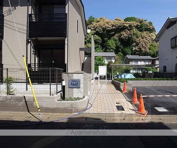 レオネクストMATSUOIIの玄関写真