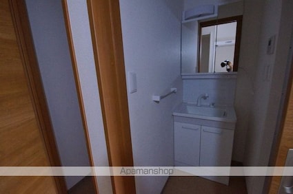 クレーネＦＬＡＴ[1K/27.1m2]の洗面所
