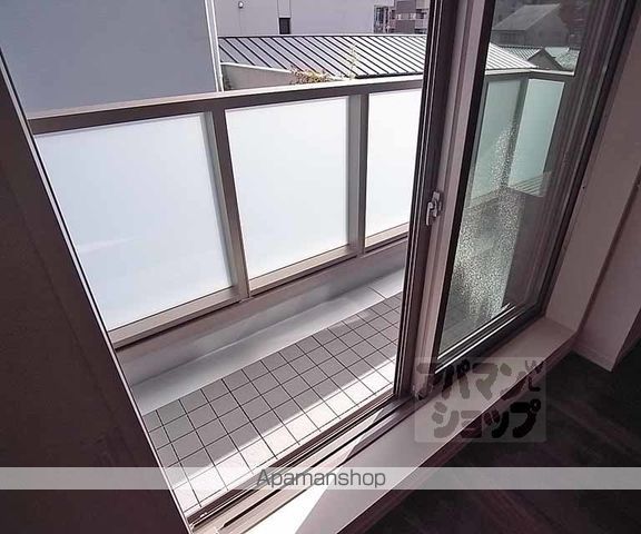 COMFORZA有隣の内装写真