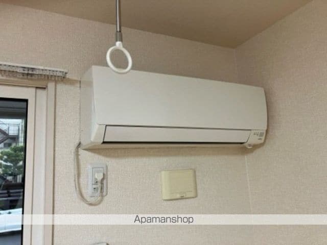 ＪＲ東海道本線 静岡駅 バス乗車時間：19分 最寄りバス停で下車 徒歩5分 2階建 築11年の内装写真