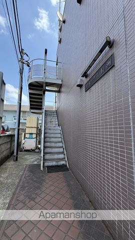 アネックス長洲の玄関写真