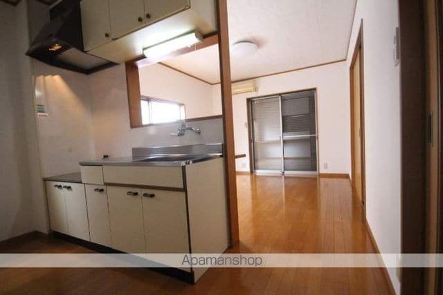 ロイヤル東町 A棟の内装写真