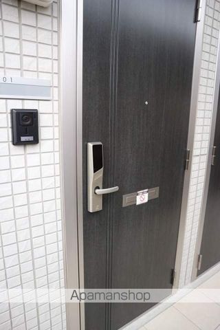 アウラ東町の玄関写真