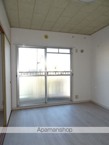 ドエル川村の内装写真