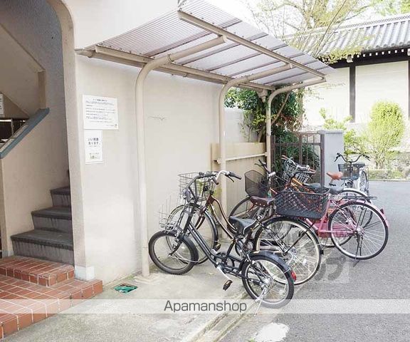 南波ロイヤルハイツの外観写真