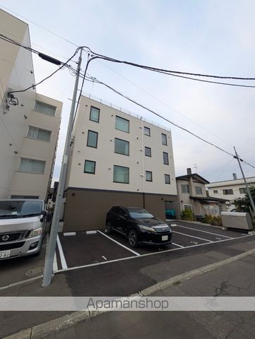 LUGALの外観写真