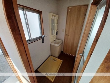 長野県松本市神田３丁目[3K/52m2]の洗面所