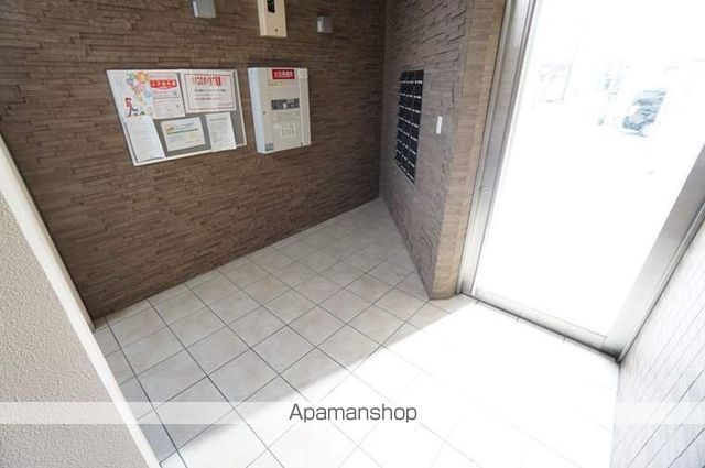 レーブ ポルトの玄関写真
