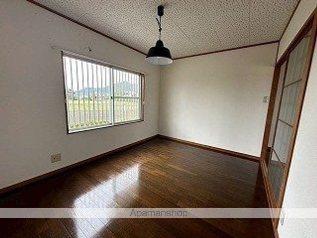 興栄ハイツの内装写真