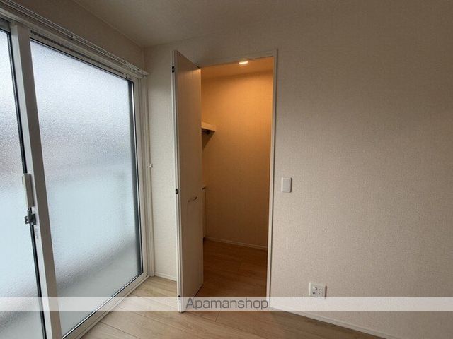 オリーブ嵯峨の内装写真