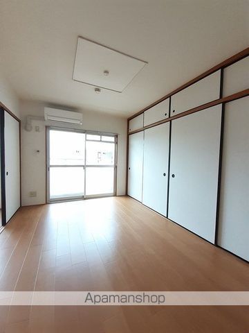 ドエルIIIの内装写真