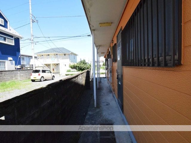ドミールI.Kの玄関写真