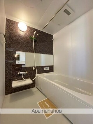 ユニヴェールⅡ　Ａ棟[1LDK/43.93m2]のバス