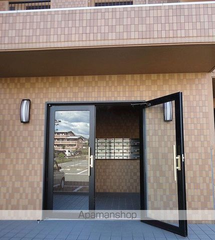 グレイス広見の玄関写真
