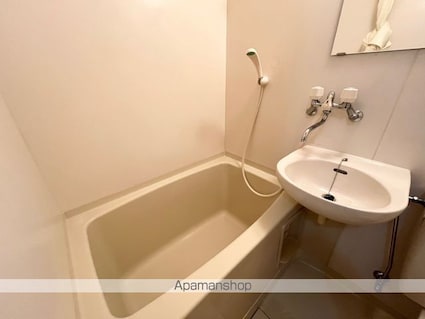 サンシティ長浜Ａ・Ｂ[1K/20.46m2]のバス