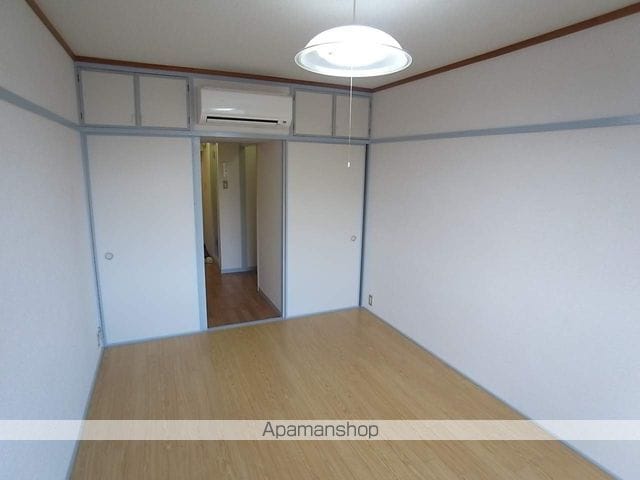 アイリス衣笠の内装写真