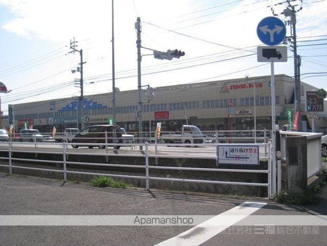 メゾン・ティアールの周辺写真