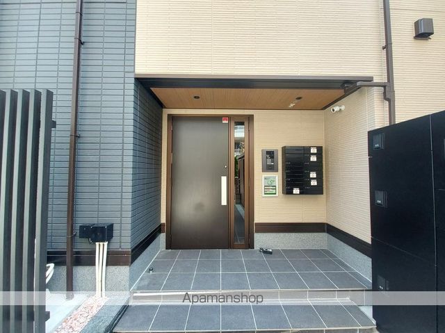 アーバングレイス上杉の玄関写真
