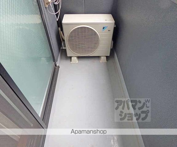 バウハウス富小路三条の内装写真