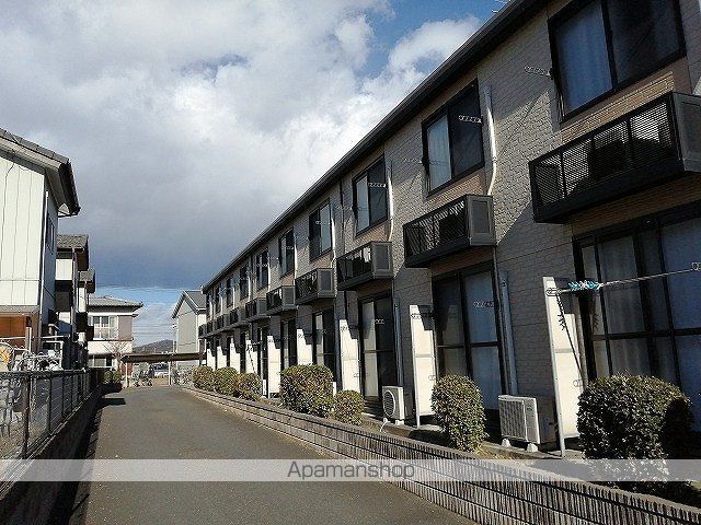 レオパレスウィンドハイツの外観写真