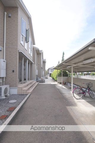 セジュール・永野 2011 B棟の玄関写真