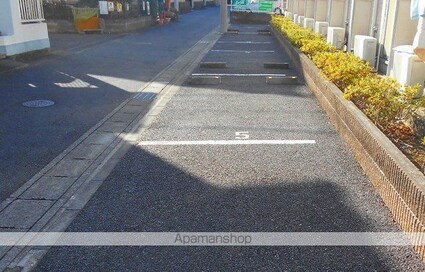 レオパレスエクセル元山　Ⅱ[1K/19.87m2]の駐車場