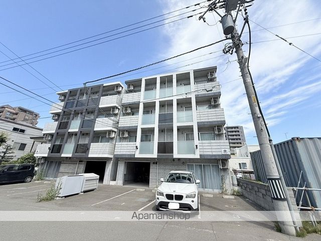 カーサ北3条の外観写真
