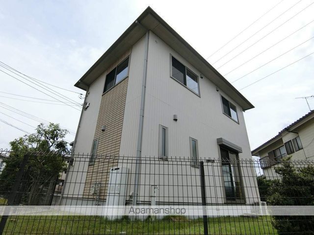 FIELD ONE APARTMENTSの外観写真
