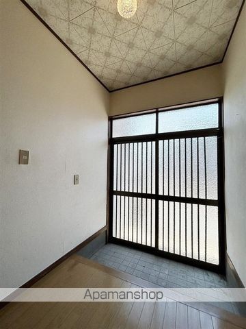 中居町貸住宅の内装写真