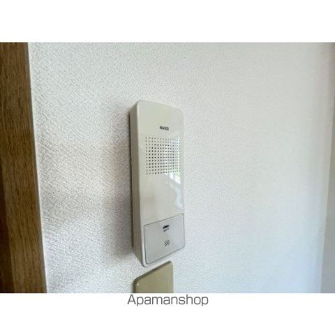 函館市 2階建 築30年の内装写真