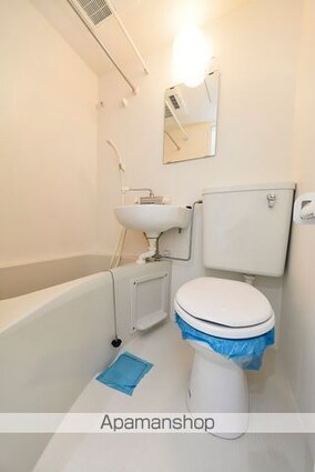 リプロンビギン三軒茶屋Ⅱ[1R/10.26m2]のバス