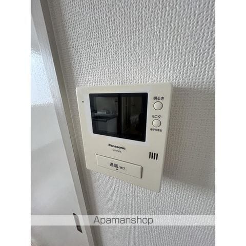 ファミール林B棟の内装写真