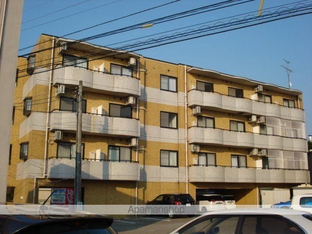 キャピタル平安の外観写真