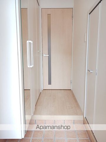 コロレ 西新町の内装写真
