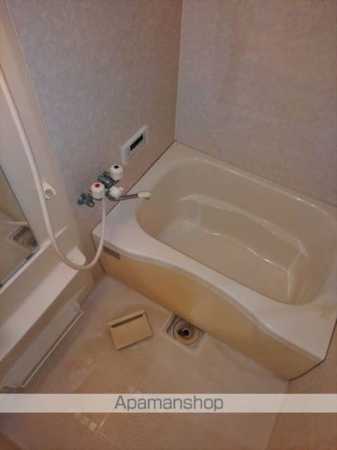 和歌山県和歌山市津秦[2LDK/58.27m2]のバス