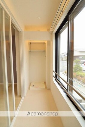 トロワ・エトワール[1R/32.23m2]のバルコニー