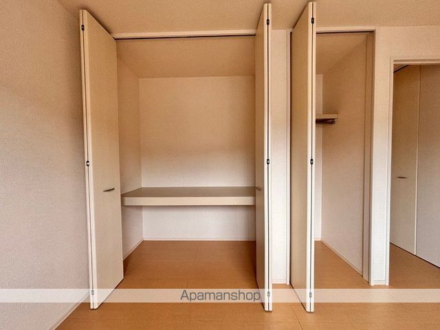 ドエル古賀 B棟の内装写真