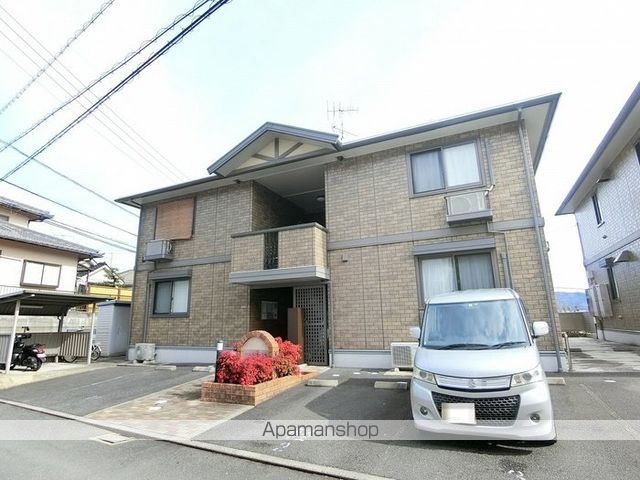 リビングタウン山本 B棟の外観写真
