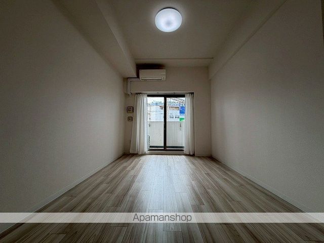 セレニテ京橋クレアの内装写真