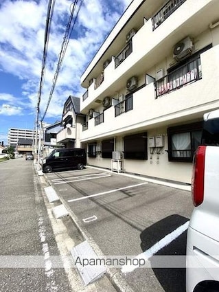 和歌山県和歌山市黒田[1K/16.91m2]の駐車場
