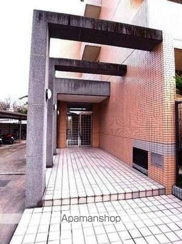 フォーレストパークの玄関写真