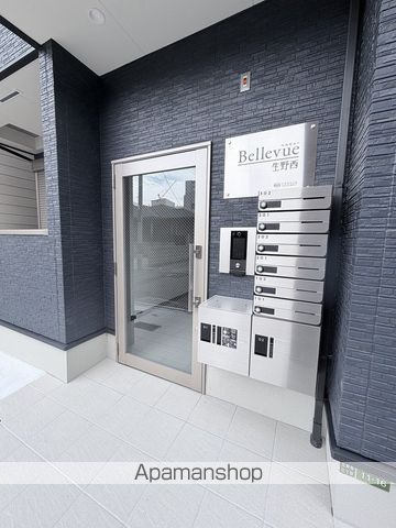 Bellevue生野西の玄関写真