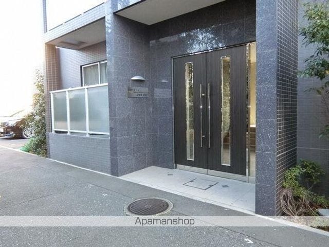東京都世田谷区上北沢５丁目[1K/25.52m2]のエントランス